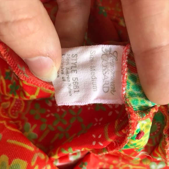 Orange wrap robe with long square sleeves - Picture 6 of 6